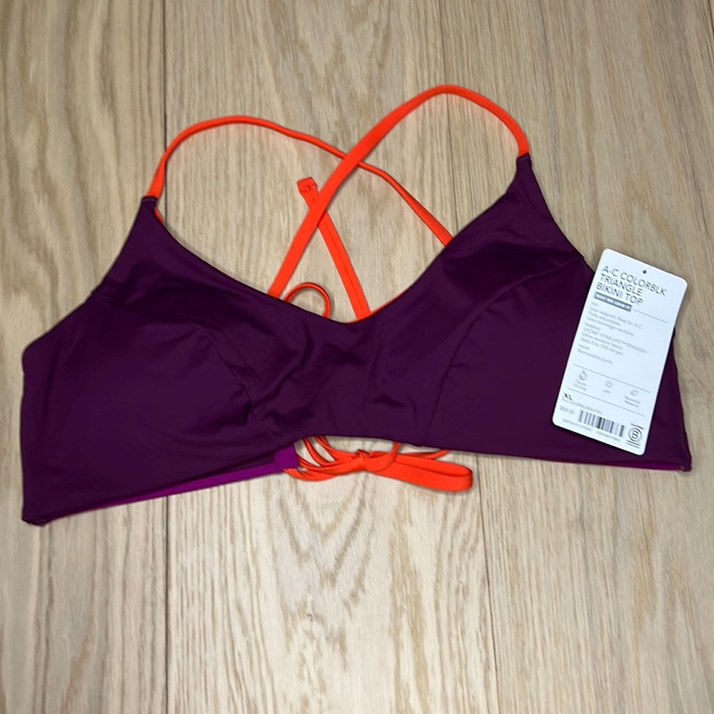 NWT Colorblock Triangle Bikini Top size XL (cup a-c)